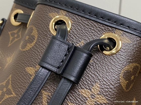 Official oldcobbler VUITTON Bag-14*20.5*14CM New Canoe LOUIS 0819